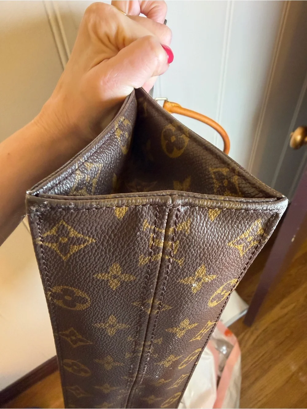 Louis Vuitton Sac Plat Monogram Tote Bag | Made in France | Vintage LV Shopper - Picture 11 of 16